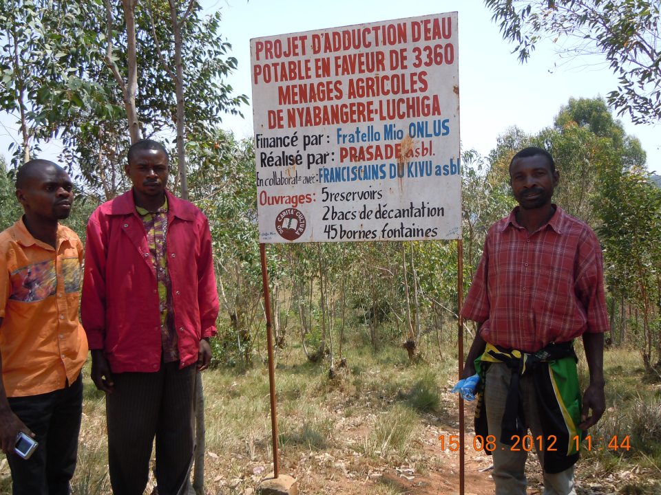 Targa del progetto acqua a Nyabangere 2012